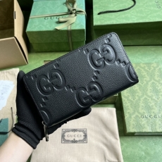 Gucci Clutch Bags